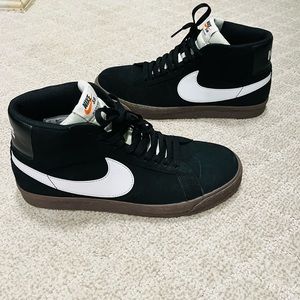 Nike SB Zoom Blazer Mid Size 10 M / 11.5 W